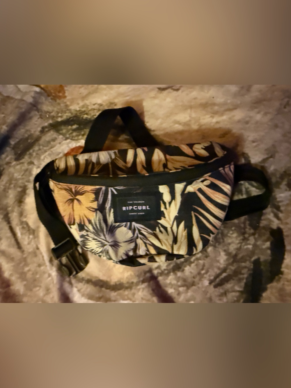 Rip Curl FannyPack NWOT